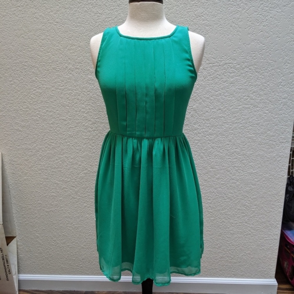 👗 dress - Picture 1 of 4